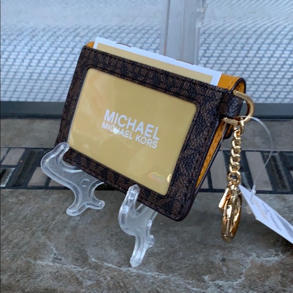 Michael Kors KALA SM FLP KY CRD CS MARIGOLD - Picture 13 of 16